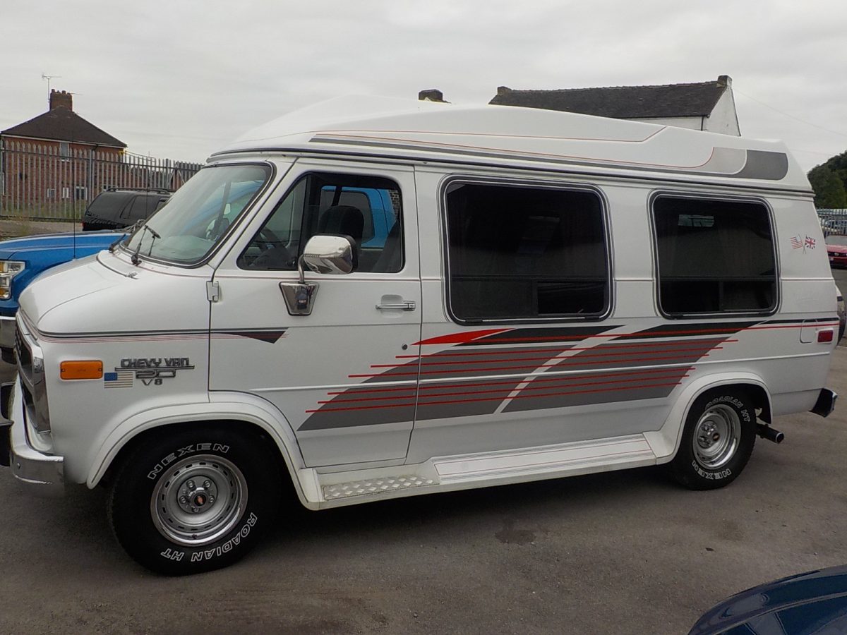 1994 CHEVROLET G20 DAY VAN 5.7 LITRE — Oldcott Motors : American Car ...